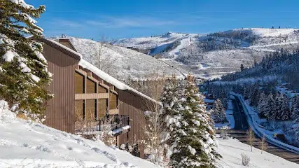 Snow Park Lodge